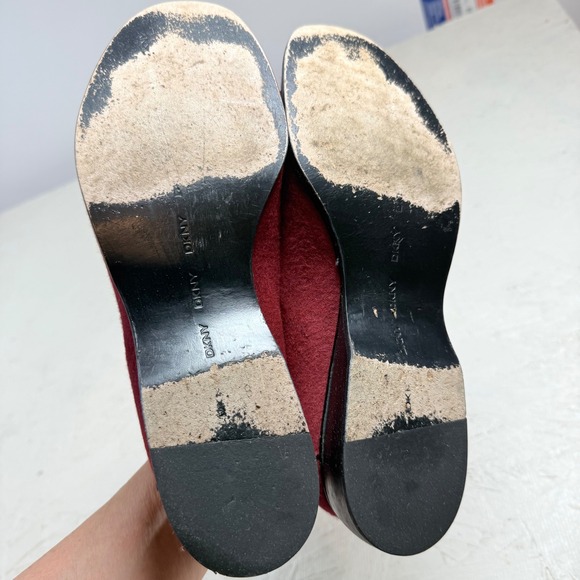 DKNY Kiltie Wedge Flannel Shoes Red Burgundy Size‎ 8 Made in Italy - Picture 5 of 6